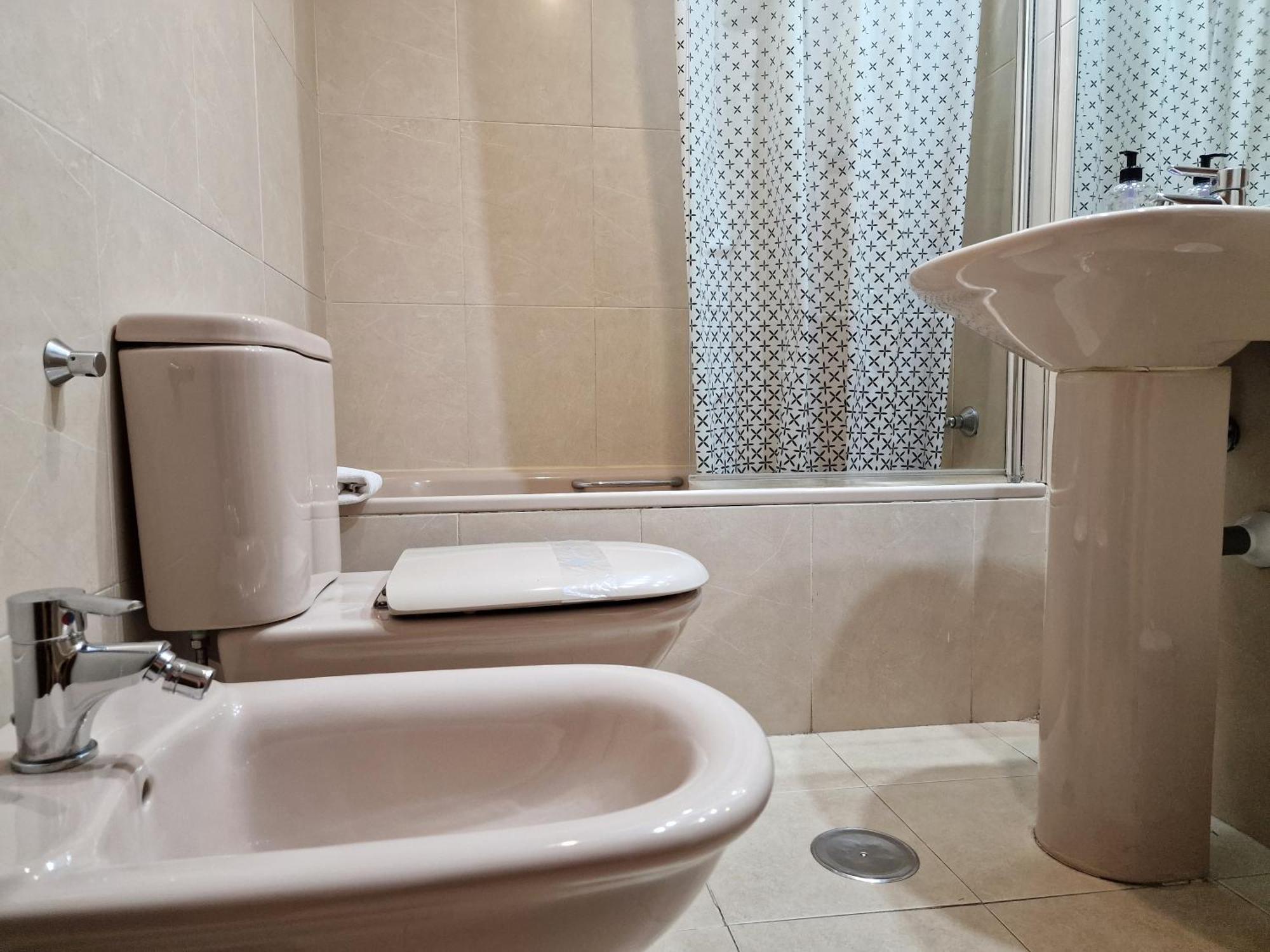 Samaniego, Piscina Y Garaje Junto Civitas Metropolitano Y Aeropuerto Μαδρίτη Εξωτερικό φωτογραφία